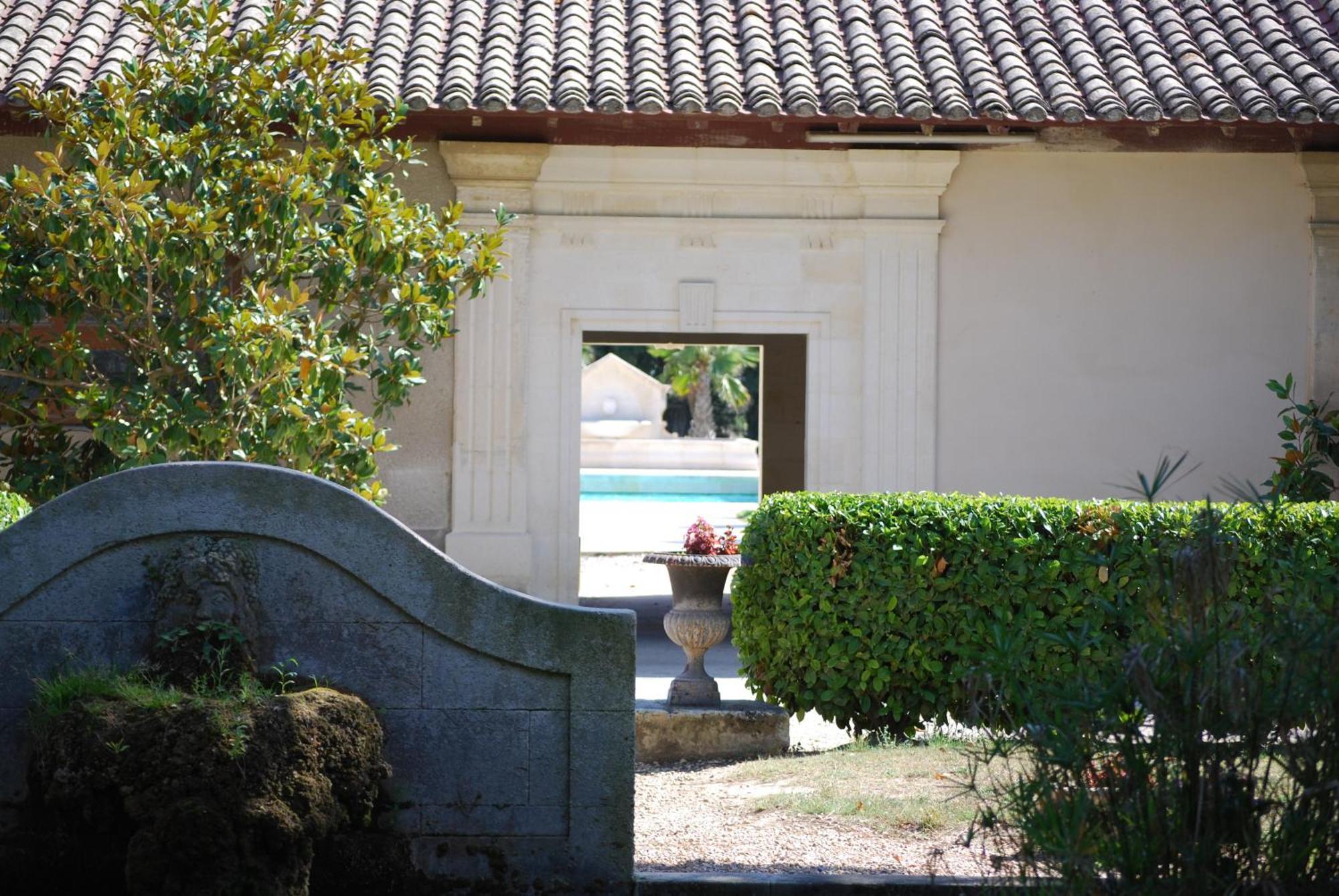 Domaine Du Grand Malherbes Hotel Marsillargues Exterior foto